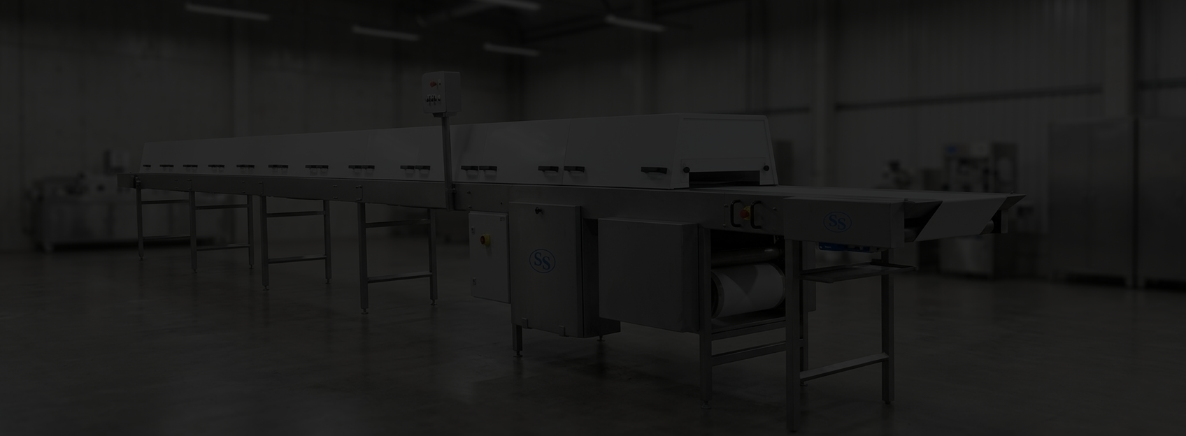 Cooling conveyor in production line