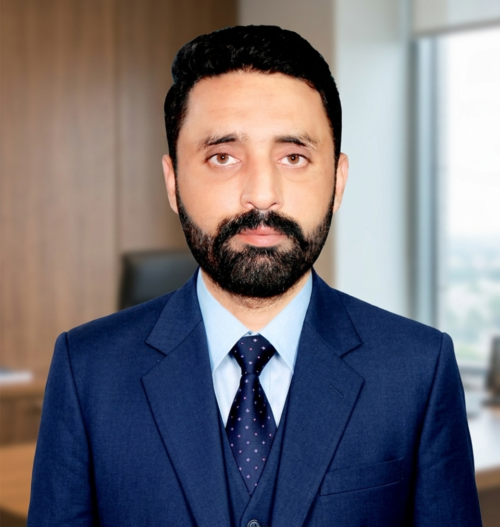 Mian usman Akram