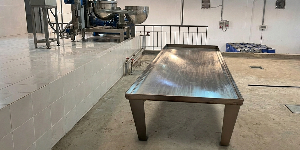 Cooling Table