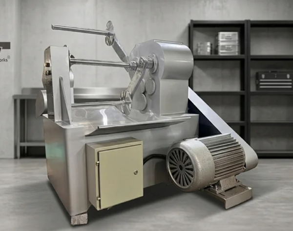 PULLING-MACHINE