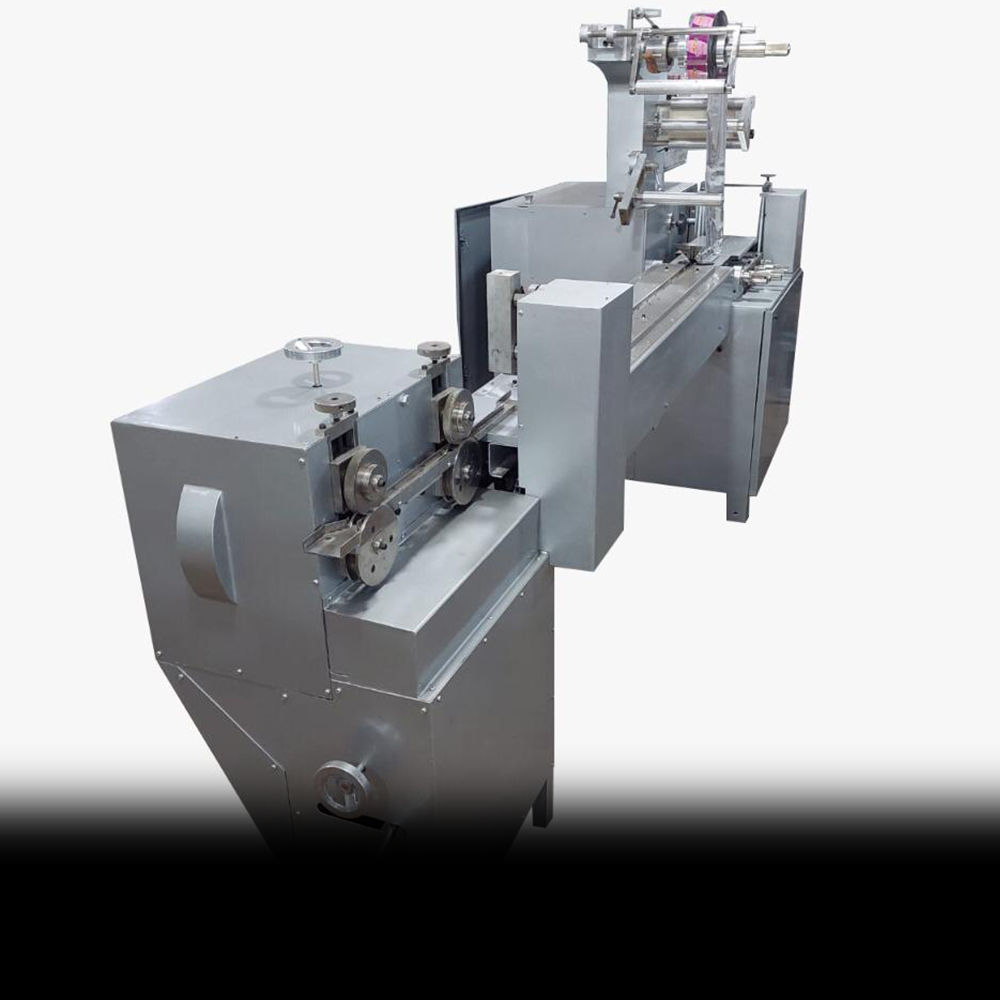 Cut and wrap machine in operation